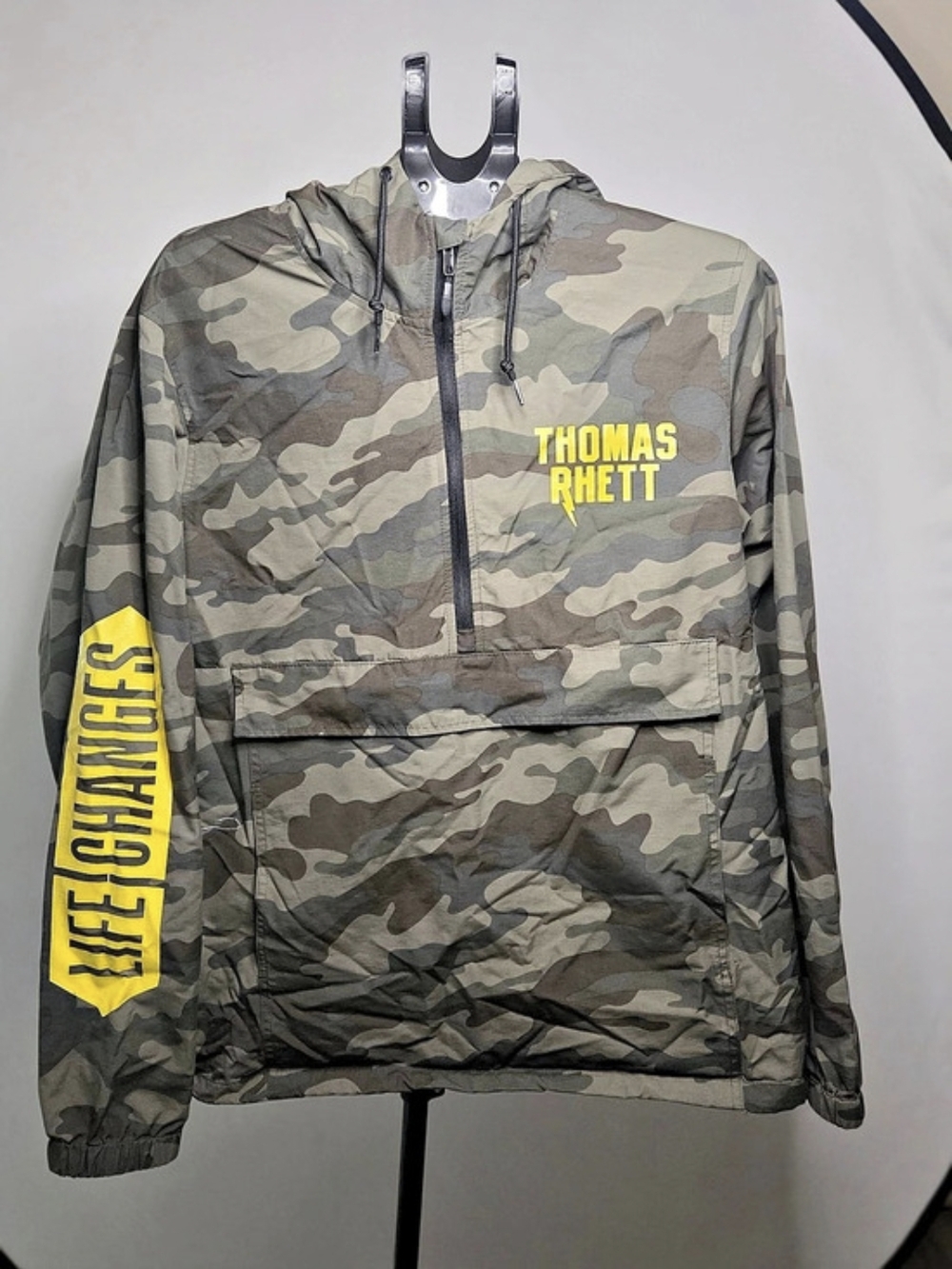 Independent Trading Company Thomas Rhett Life Changes Tour Camo Windbreaker Camo
